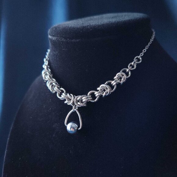 Hand Crafted Jewelry - Gothic hematite dangly silver chainmaille choker necklace